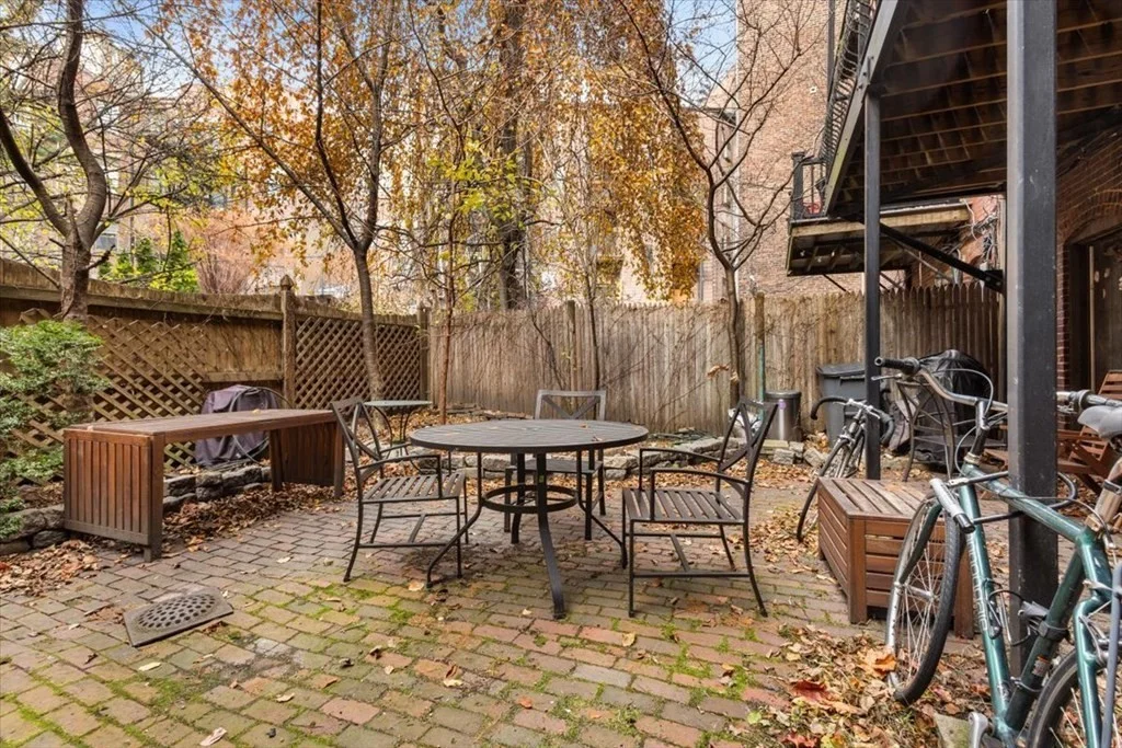 2 bed, 1 bath apartment for rent at 62 Clarendon St Unit 2, South End — photo 8 of 11