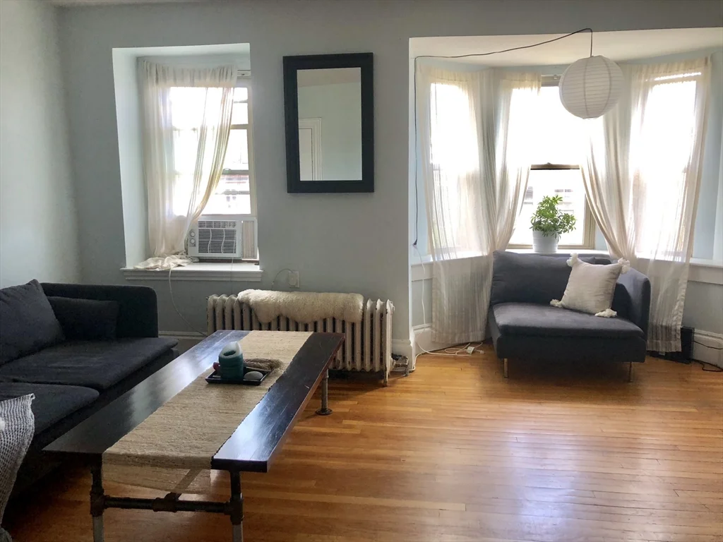 1 bed, 1 bath apartment for rent at 62 Clarendon St Unit 8E, South End — photo 4 of 10