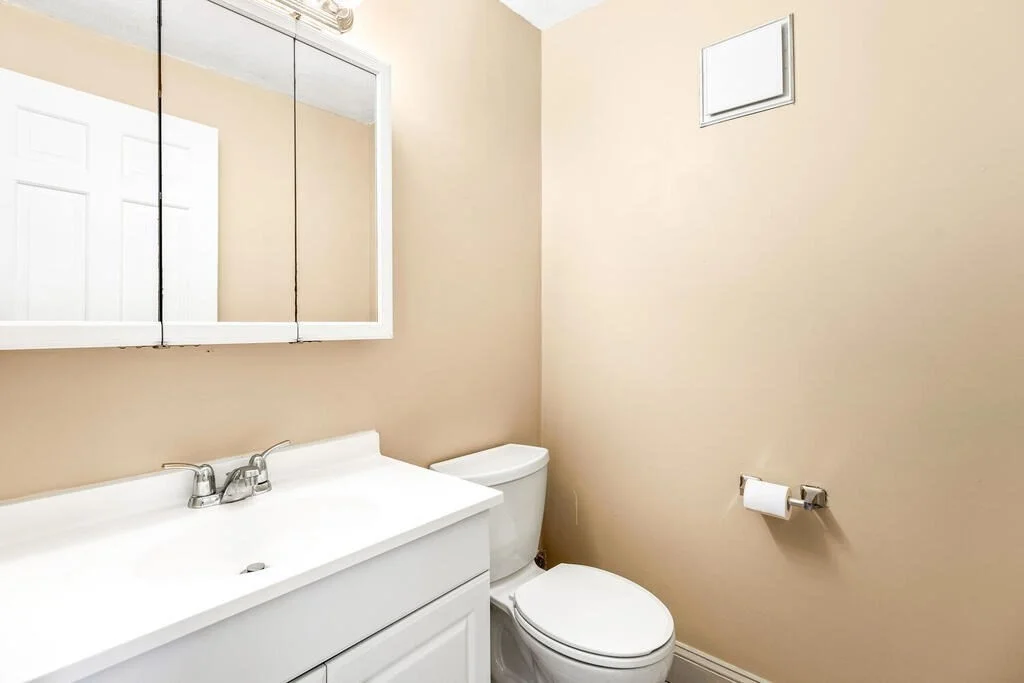 2 bed, 1 bath apartment for rent at 62 Crestview Dr Unit 62, Malden — photo 12 of 16