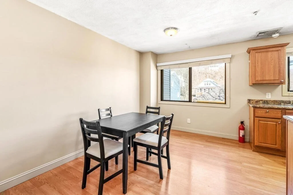 2 bed, 1 bath apartment for rent at 62 Crestview Dr Unit 62, Malden — photo 8 of 16