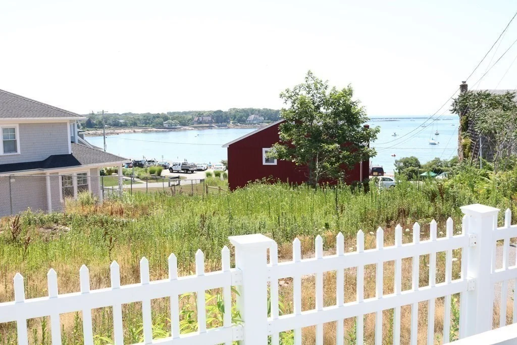 2 bed, 1 bath apartment for rent at 62 Eastern Point Rd Unit 3, Gloucester — photo 6 of 22