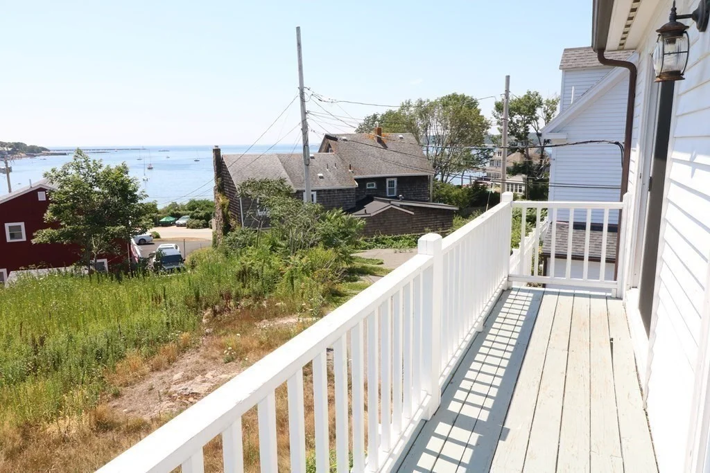 2 bed, 1 bath apartment for rent at 62 Eastern Point Rd Unit 3, Gloucester — photo 9 of 22