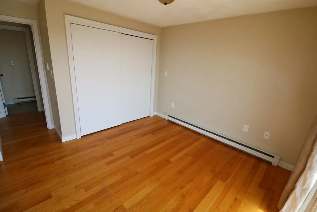 2 bed, 1 bath apartment for rent at 62 Eastern Point Rd Unit 3, Gloucester — photo 11 of 22