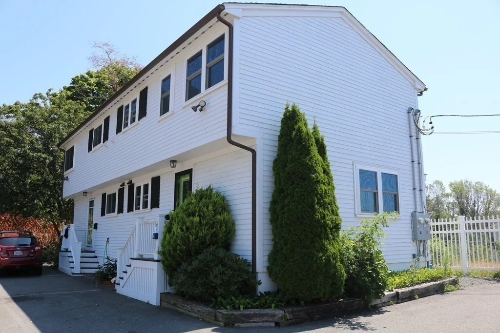 2 bed, 1 bath apartment for rent at 62 Eastern Point Rd Unit 3, Gloucester — photo 16 of 22