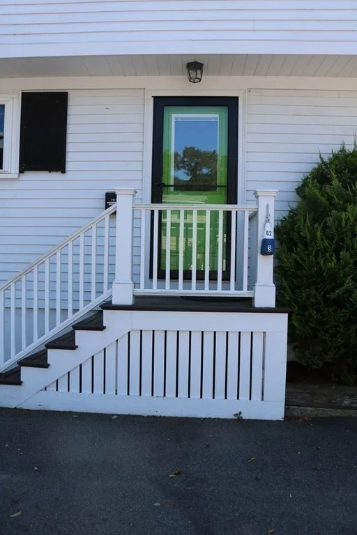 2 bed, 1 bath apartment for rent at 62 Eastern Point Rd Unit 3, Gloucester — photo 14 of 22