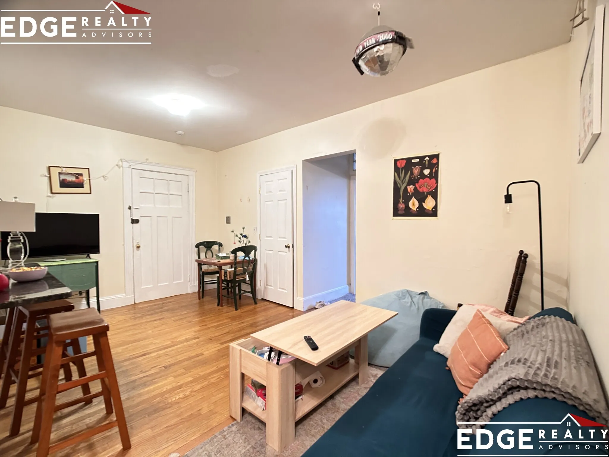4 bed, 1.5 bath apartment for rent at 62 Egmont St Unit 1, North Brookline — photo 2 of 9