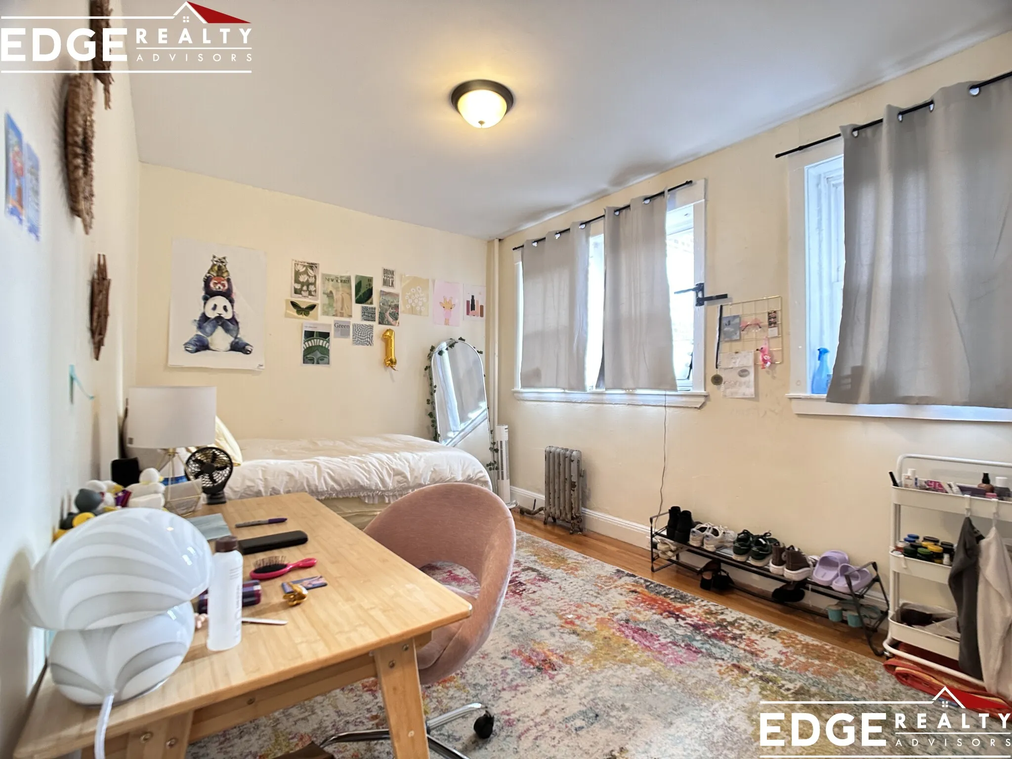 4 bed, 1.5 bath apartment for rent at 62 Egmont St Unit 1, North Brookline — photo 6 of 9