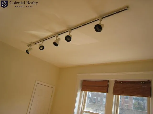 3 bed, 1 bath apartment for rent at 62 Egmont St Unit 12, North Brookline — photo 18 of 49