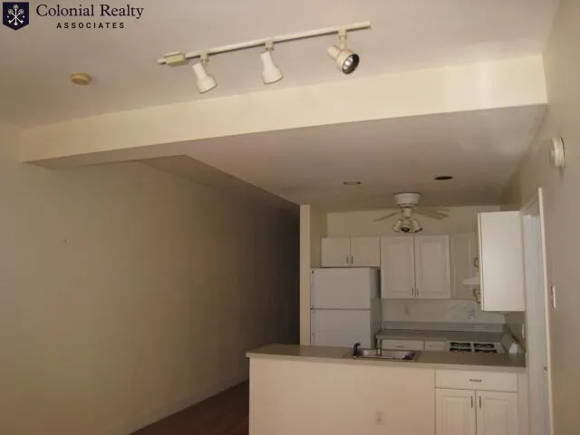 3 bed, 1 bath apartment for rent at 62 Egmont St Unit 12, North Brookline — photo 22 of 49
