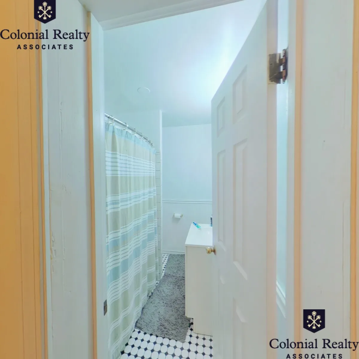 4 bed, 2 bath apartment for rent at 62 Egmont St Unit 3, North Brookline — photo 14 of 41