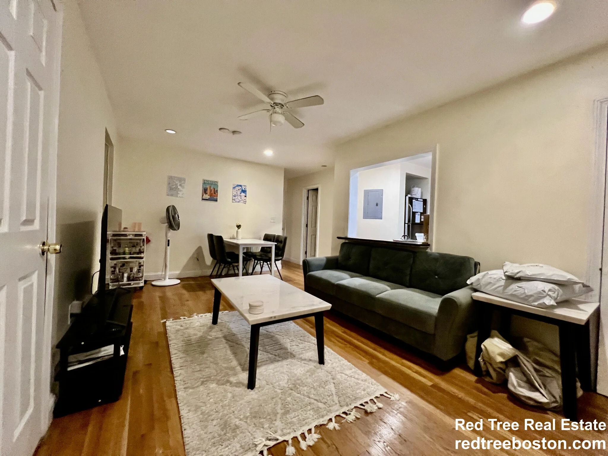4 bed, 2 bath apartment for rent at 62 Egmont St Unit 3A, North Brookline