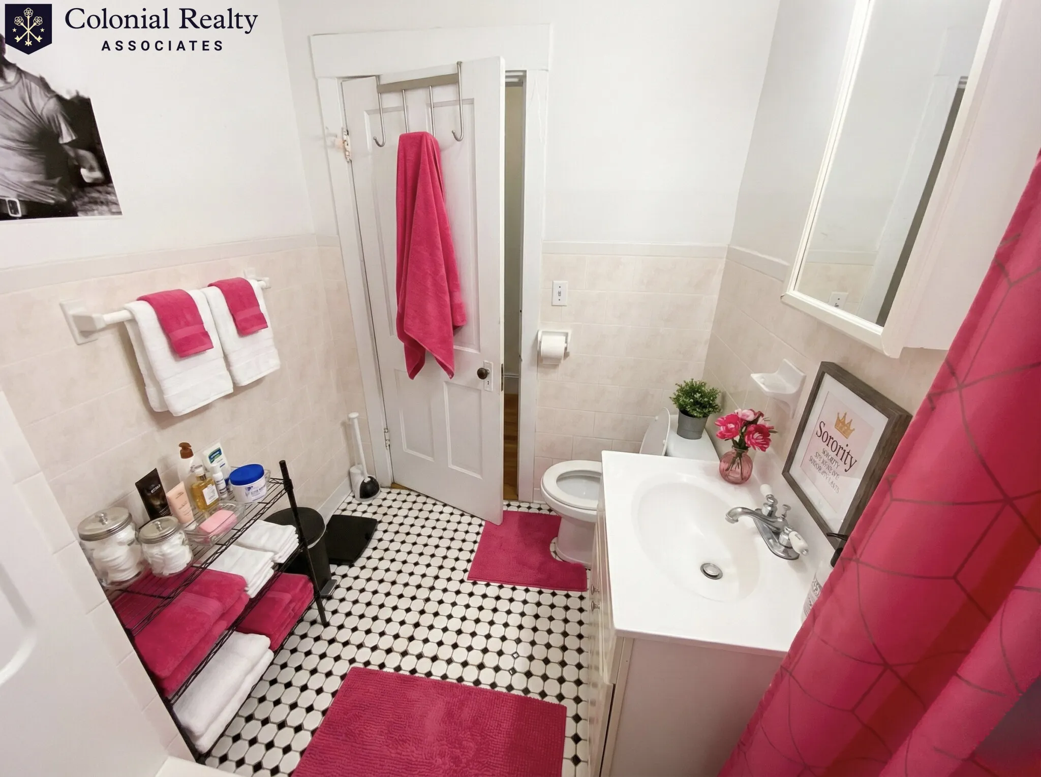 3 bed, 1 bath apartment for rent at 62 Egmont St Unit 6, North Brookline — photo 3 of 8