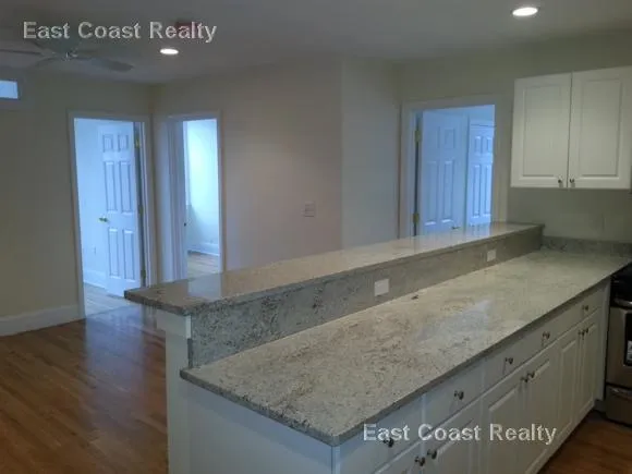 3 bed, 1 bath apartment for rent at 62 Egmont St Unit 6, North Brookline — photo 5 of 25