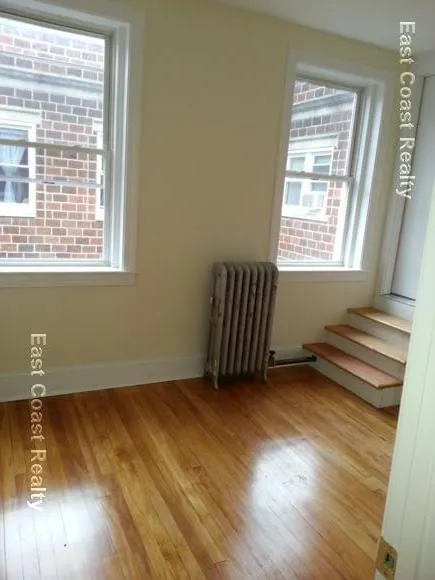 3 bed, 1 bath apartment for rent at 62 Egmont St Unit 6, North Brookline — photo 7 of 25
