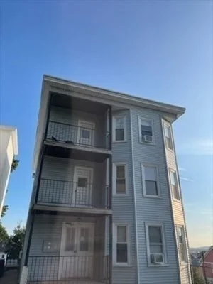 2 bed, 1 bath apartment for rent at 62 Elliot St Unit 2, Worcester — photo 12 of 13