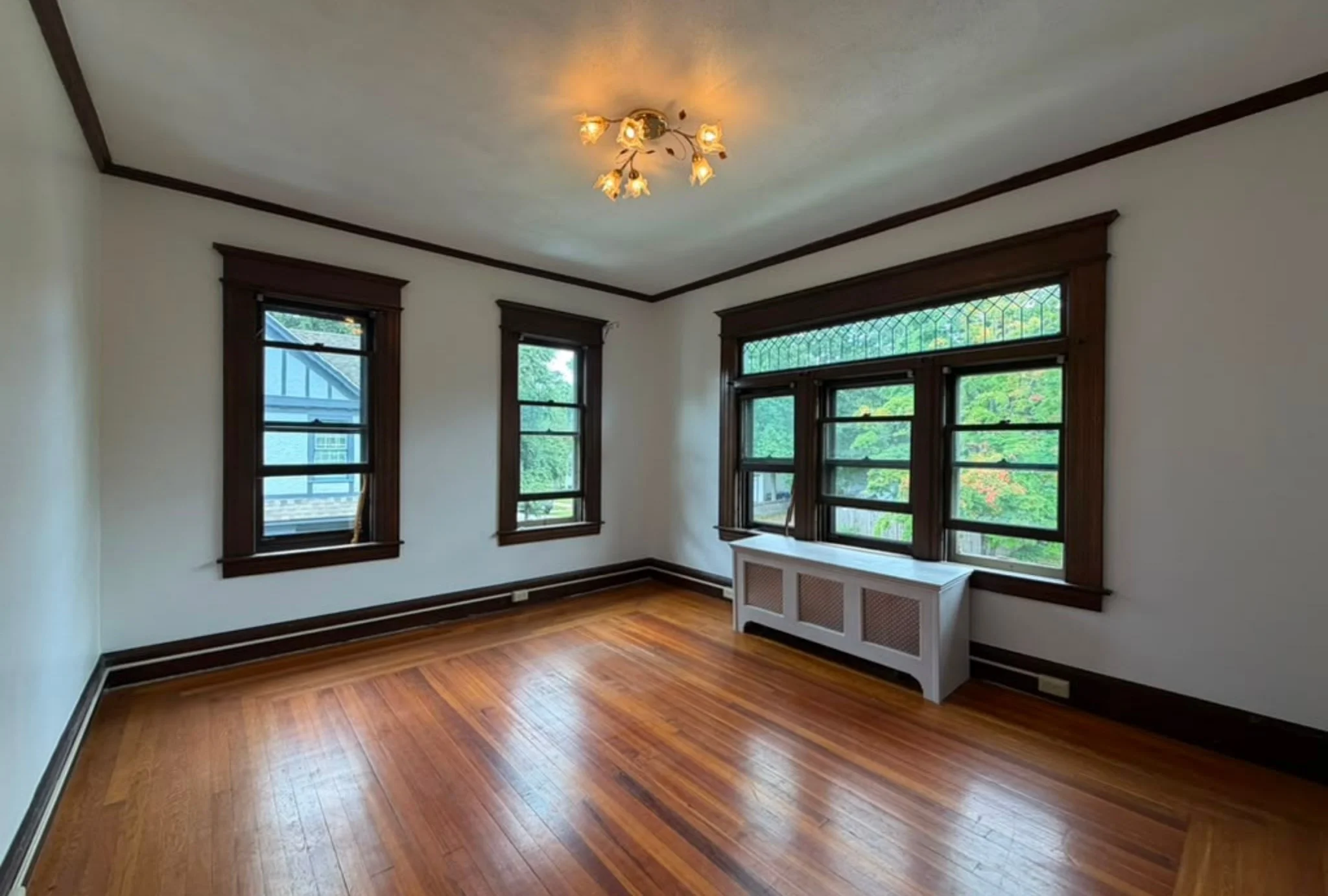 3 bed, 1 bath apartment for rent at 62 Firglade Ave Unit 2, Springfield — photo 10 of 21