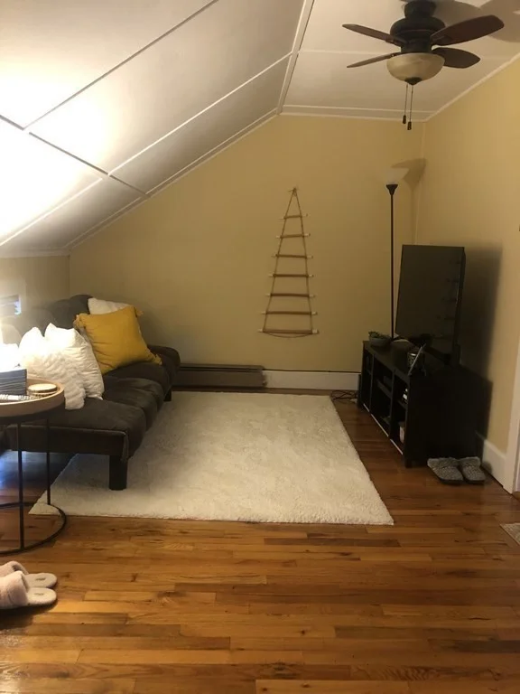 1 bed, 1 bath apartment for rent at 62 Fish Rd Unit 2, Tiverton — photo 3 of 12