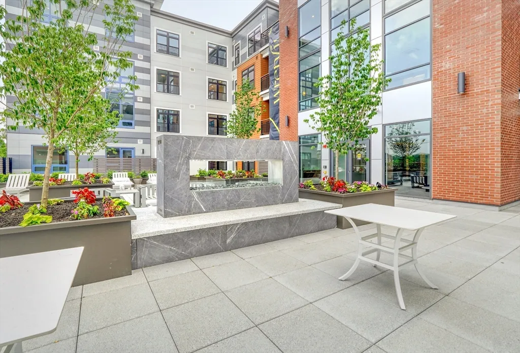 1 bed, 1 bath apartment for rent at 62 Foundry St Unit 406, Wakefield — photo 14 of 25