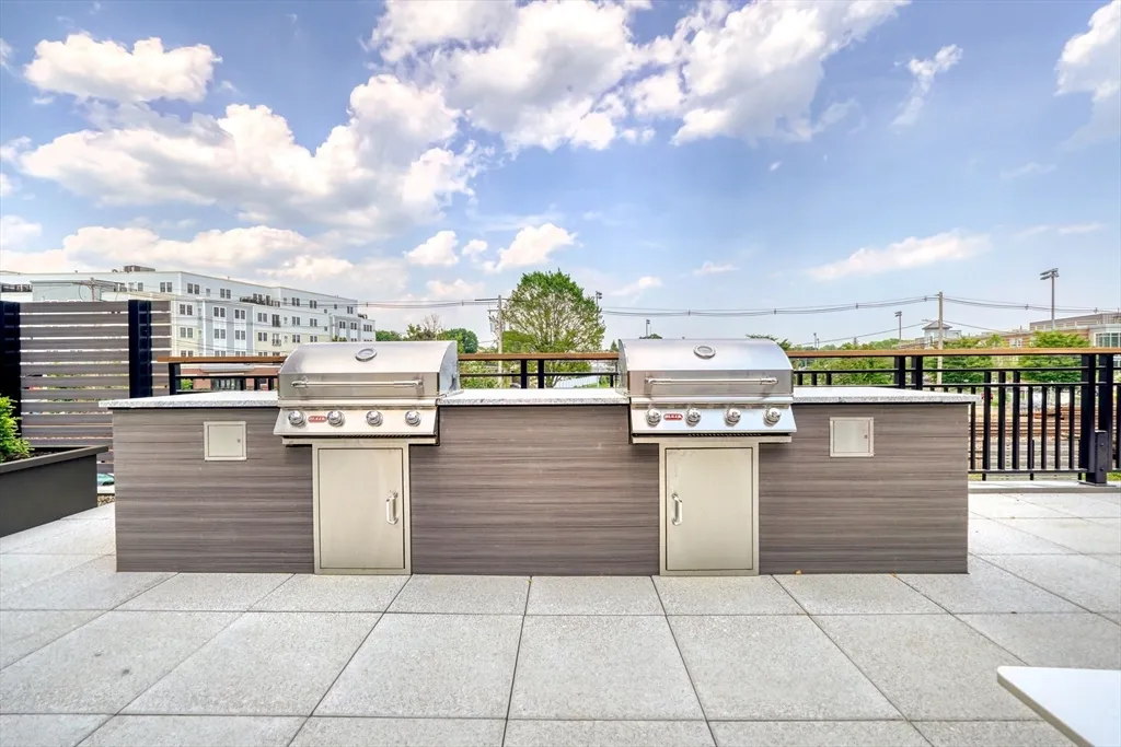 1 bed, 1 bath apartment for rent at 62 Foundry St Unit 406, Wakefield — photo 16 of 25