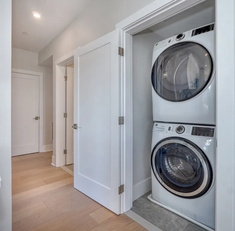 2 bed, 2 bath apartment for rent at 62 Foundry St Unit 506, Wakefield — photo 33 of 42