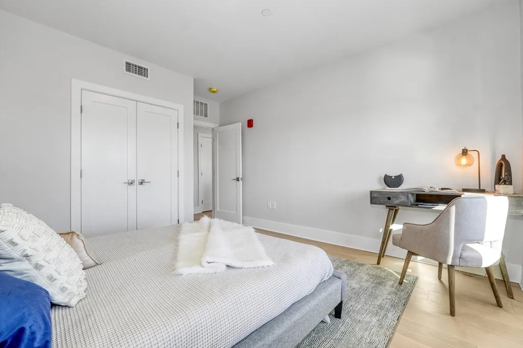 2 bed, 2 bath apartment for rent at 62 Foundry St Unit 506, Wakefield — photo 29 of 42