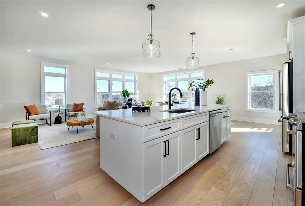 2 bed, 2 bath apartment for rent at 62 Foundry St Unit 506, Wakefield — photo 9 of 42