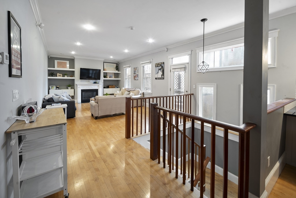 4 bed, 3 bath apartment for rent at 62 Gates St Unit 1, South Boston — photo 3 of 17