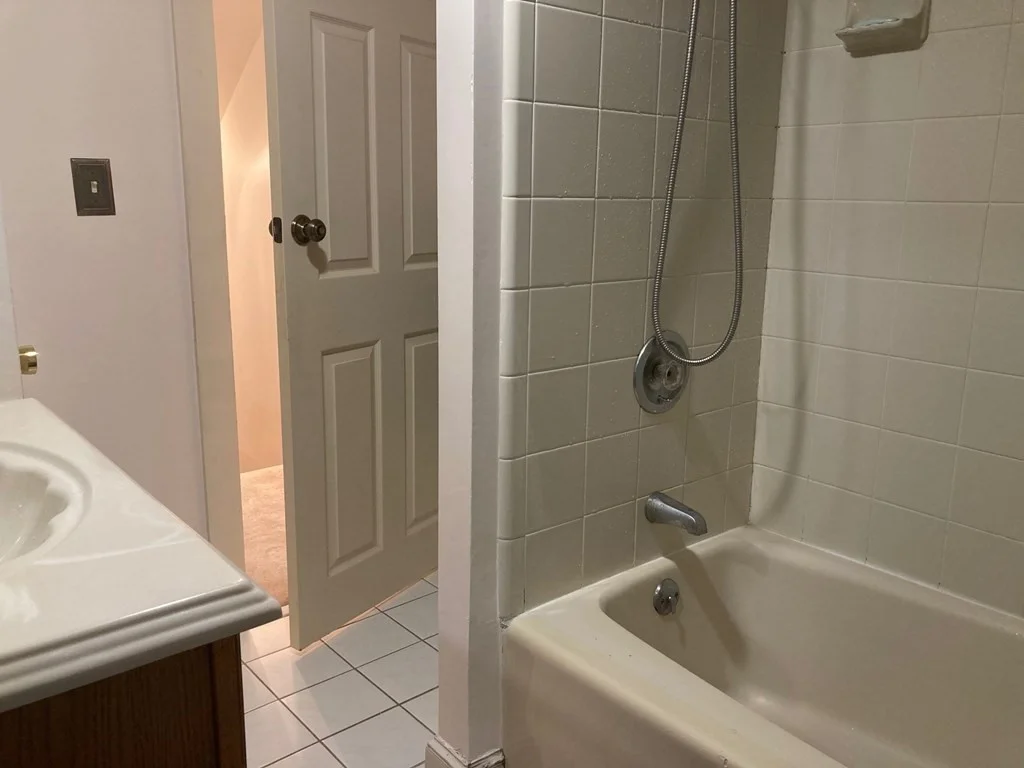 4 bed, 3 bath apartment for rent at 62 Gleason Rd, Lexington — photo 24 of 41