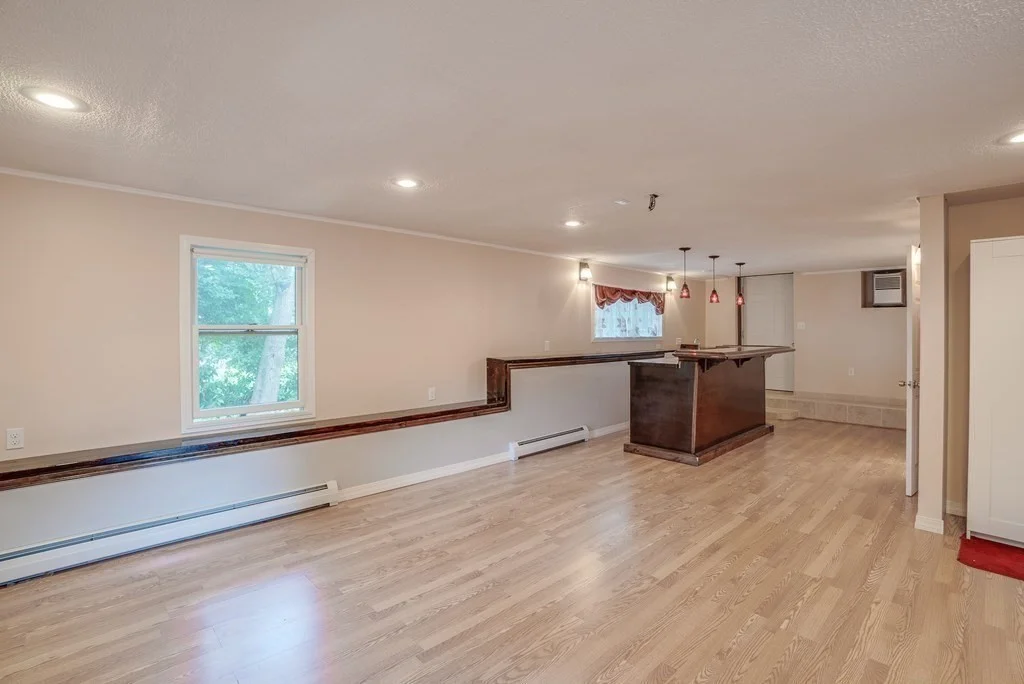4 bed, 3 bath apartment for rent at 62 Gleason Rd, Lexington — photo 27 of 41