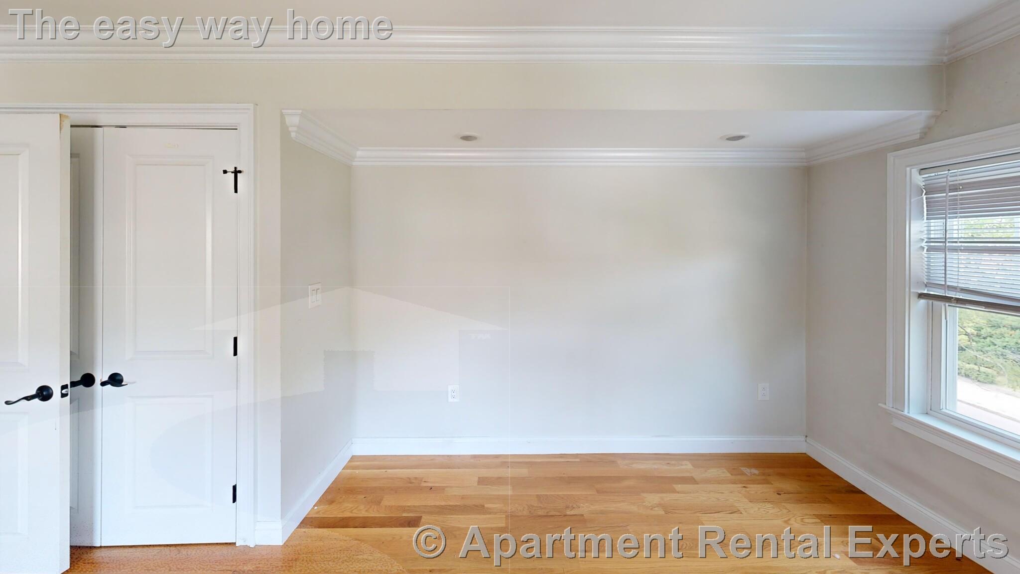 2 bed, 2 bath apartment for rent at 62 Gordon St Unit 2, Allston — photo 5 of 8