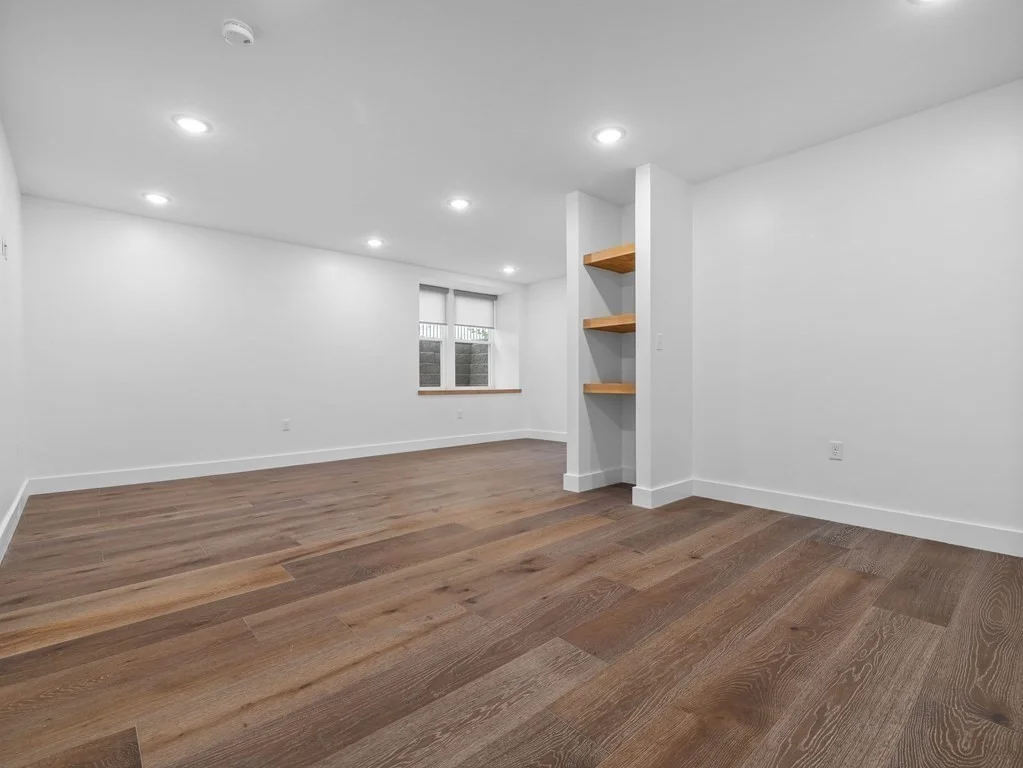 3 bed, 2 bath apartment for rent at 62 Governor Winthrop Rd Unit 1, Ten Hills — photo 24 of 27