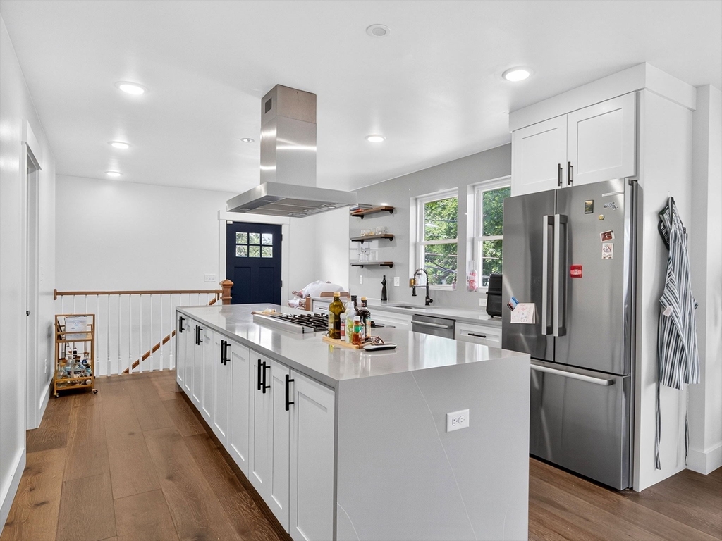 3 bed, 2 bath apartment for rent at 62 Governor Winthrop Rd Unit 2, Ten Hills — photo 3 of 23