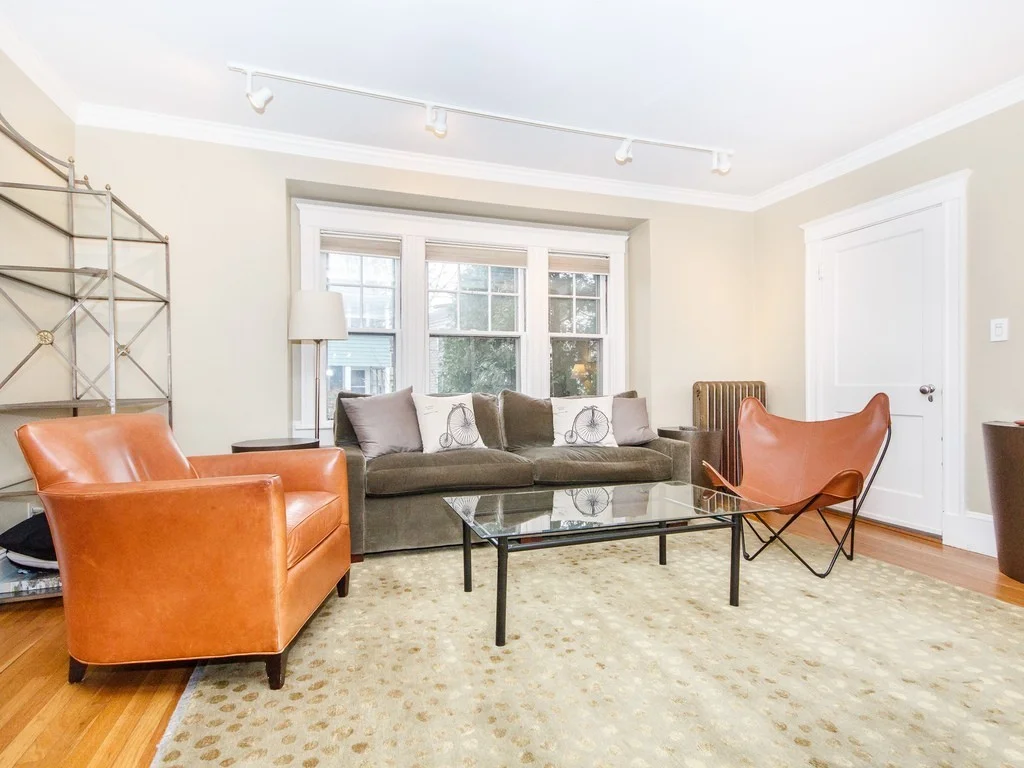2 bed, 1 bath apartment for rent at 62 Granville Rd Unit 1, West Cambridge — photo 3 of 18