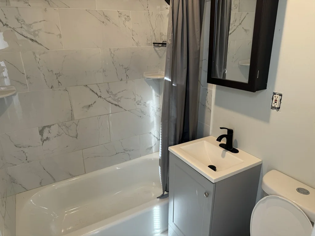 2 bed, 1 bath apartment for rent at 62 Greenwich St Unit 3, Boston — photo 3 of 5