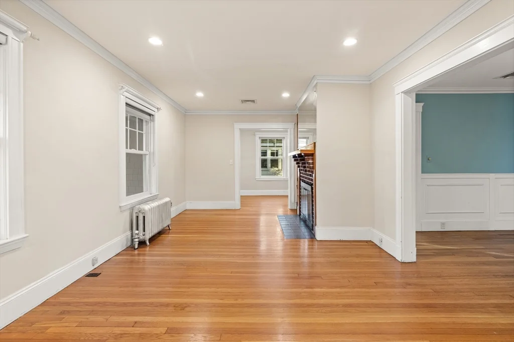 4 bed, 2 bath apartment for rent at 62 Harding Rd, Lexington — photo 8 of 42