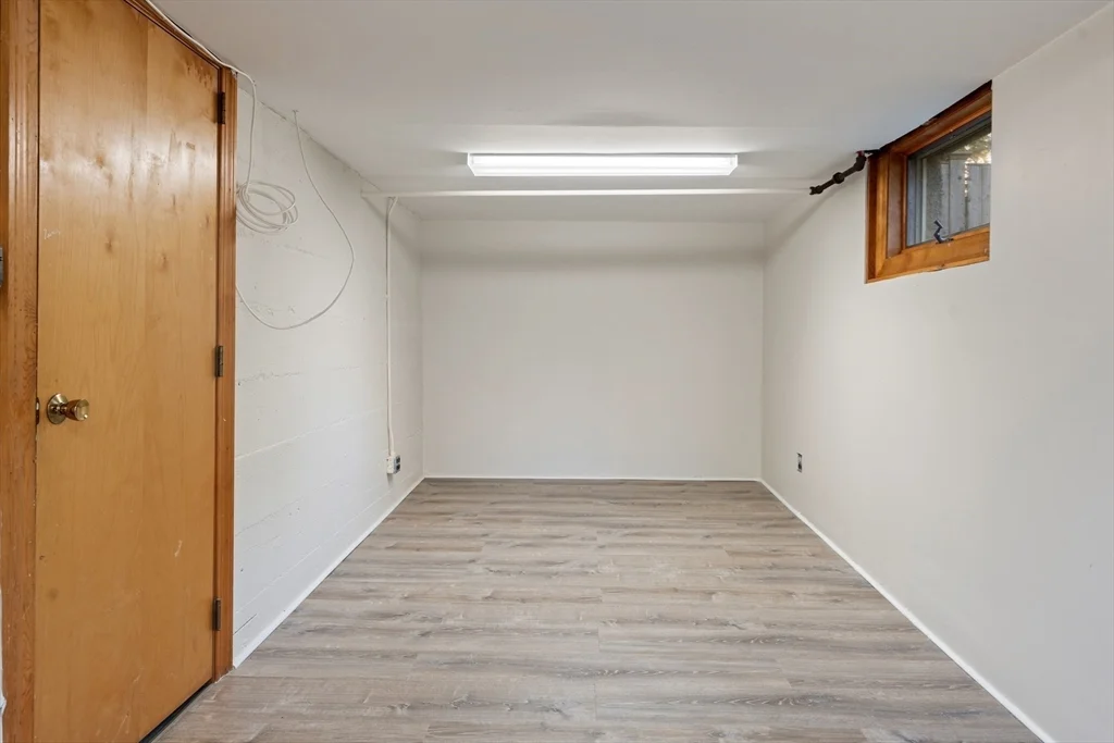 4 bed, 2 bath apartment for rent at 62 Harding Rd, Lexington — photo 39 of 42
