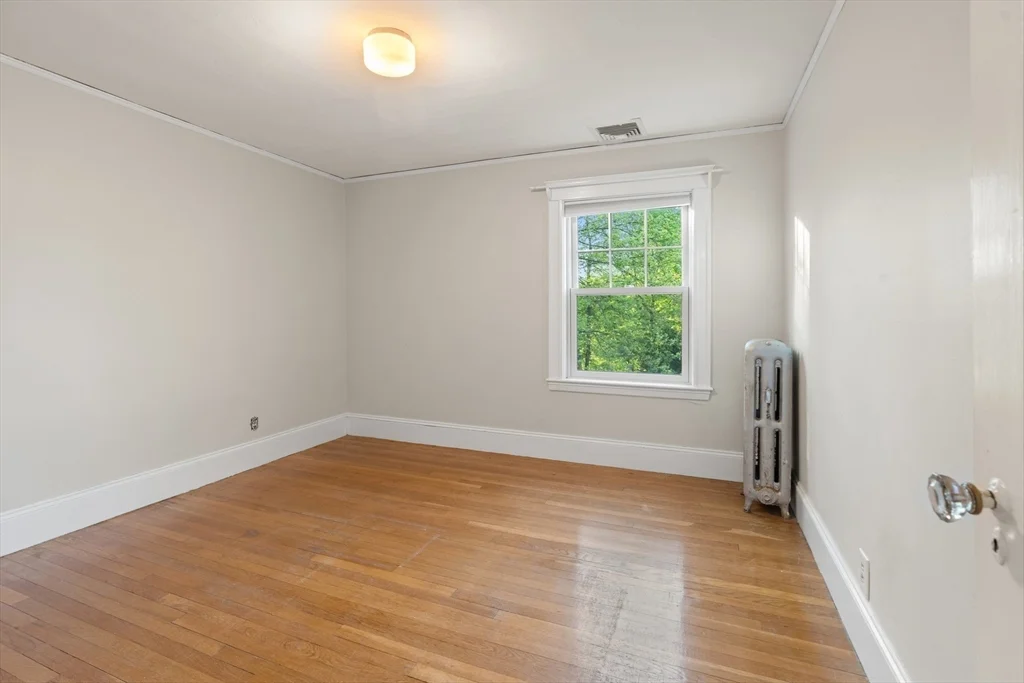 4 bed, 2 bath apartment for rent at 62 Harding Rd, Lexington — photo 33 of 42