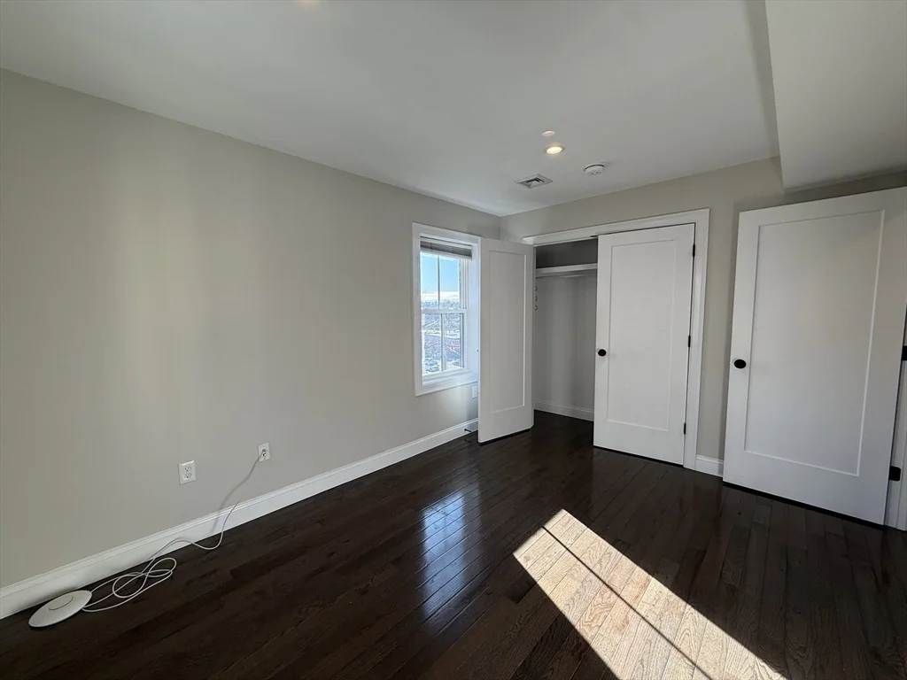 3 bed, 2 bath apartment for rent at 62 Harvard Ave Unit 62, Hyde Park — photo 15 of 25