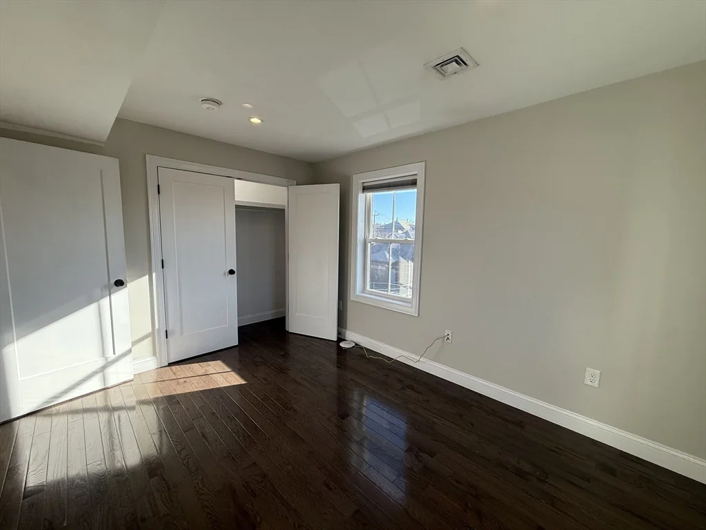 3 bed, 2 bath apartment for rent at 62 Harvard Ave Unit 62, Hyde Park — photo 12 of 25