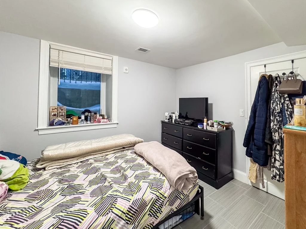 2 bed, 2 bath apartment for rent at 62 Hecla St Unit B, Dorchester — photo 10 of 12