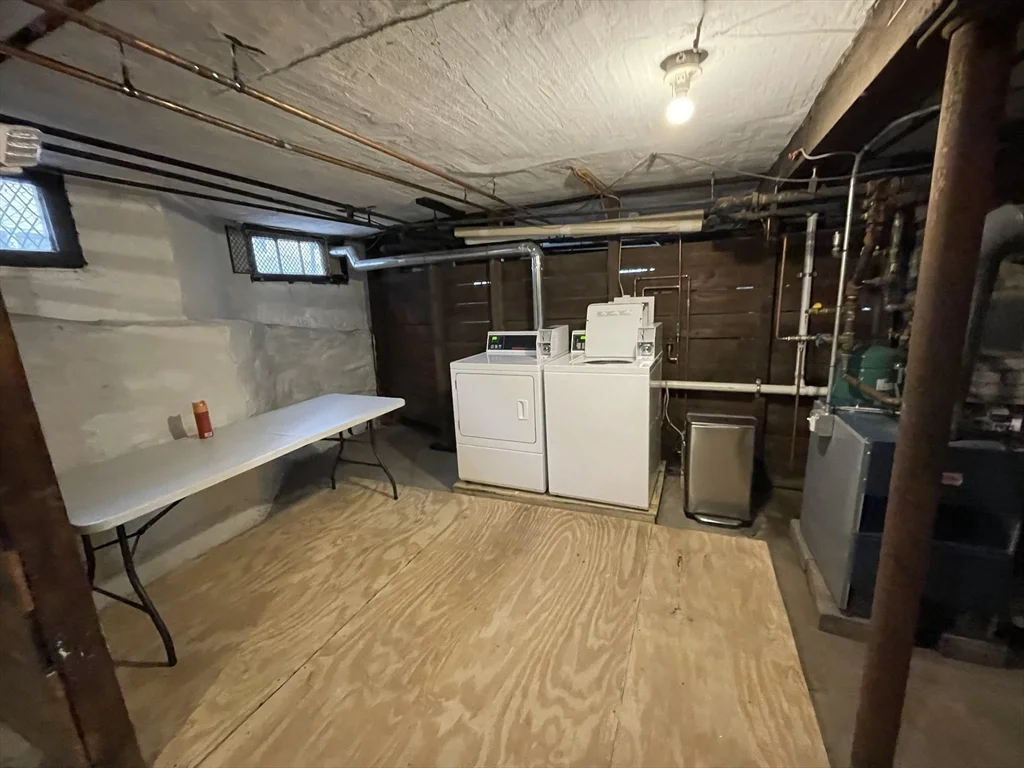 3 bed, 1 bath apartment for rent at 62 Ibbetson St Unit 3L, Spring Hill — photo 18 of 20