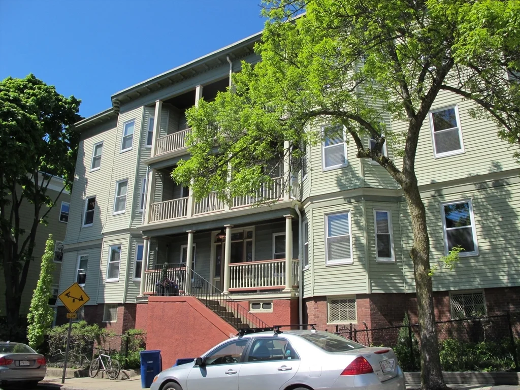 3 bed, 1 bath apartment for rent at 62 Ibbetson St Unit B, Davis Square — photo 21 of 21