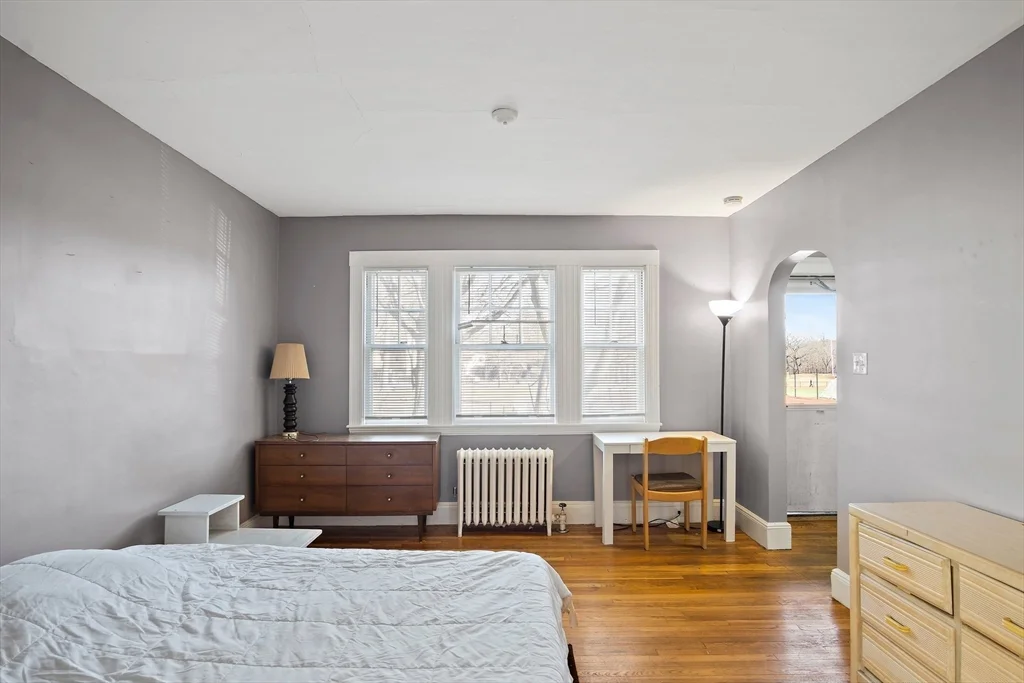1 bed, 1 bath apartment for rent at 62 Jamaica St Unit 1(Room), Jamaica Plain — photo 7 of 15
