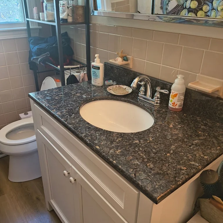 2 bed, 1 bath apartment for rent at 62 Lancaster Rd Unit 1, Arlington — photo 5 of 9
