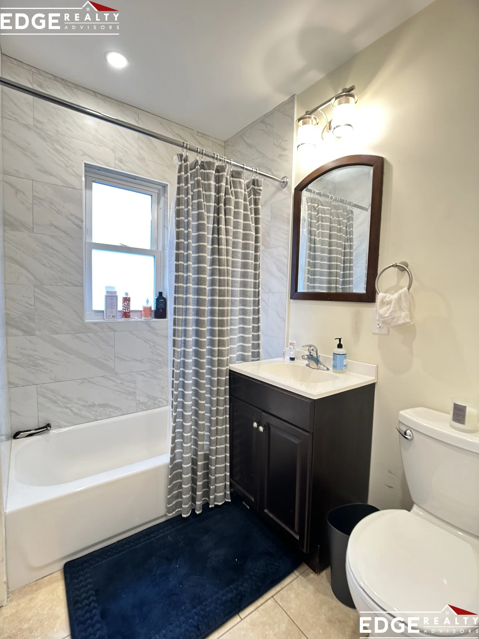 3 bed, 1 bath apartment for rent at 62 Lane Park Unit 2, Brighton — photo 7 of 11