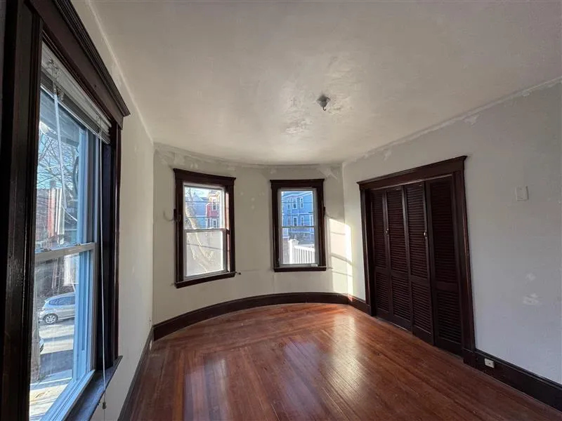 2 bed, 1 bath apartment for rent at 62 Liberty Ave Unit 2, Powder House Square — photo 6 of 11