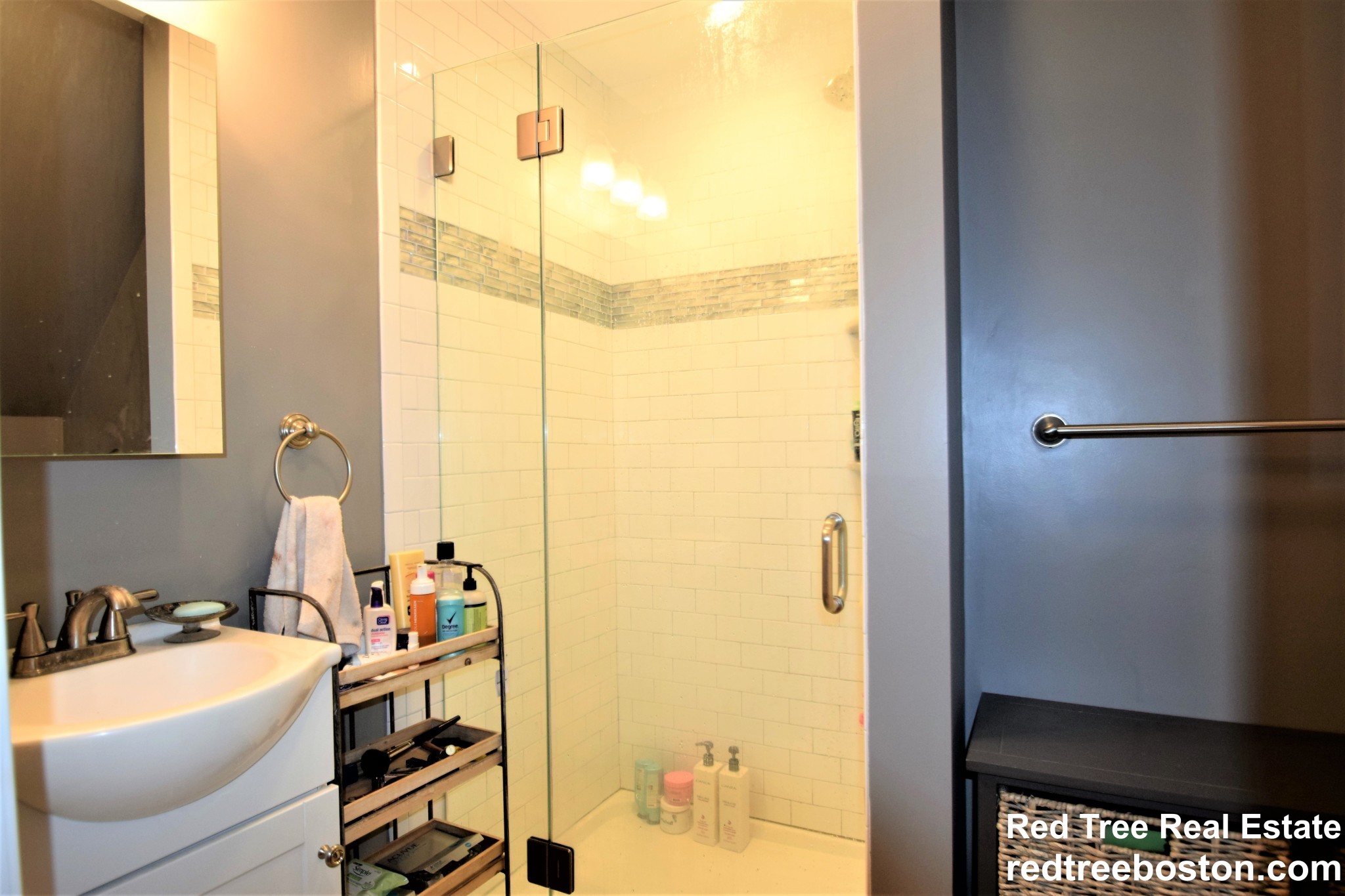 2 bed, 1 bath apartment for rent at 62 Mapleton St Unit 3, Brighton — photo 7 of 9