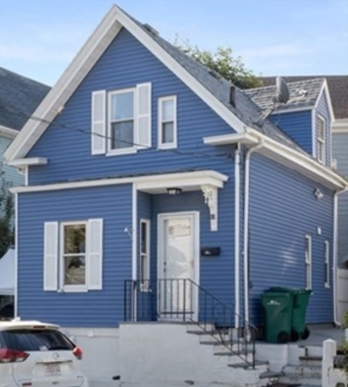 2 bed, 1 bath apartment for rent at 62 Mount Pleasant St, Lynn — photo 1 of 8