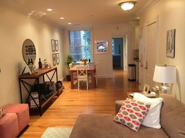 2 bed, 2 bath apartment for rent at 62 Myrtle St Unit 2, Beacon Hill — photo 5 of 16