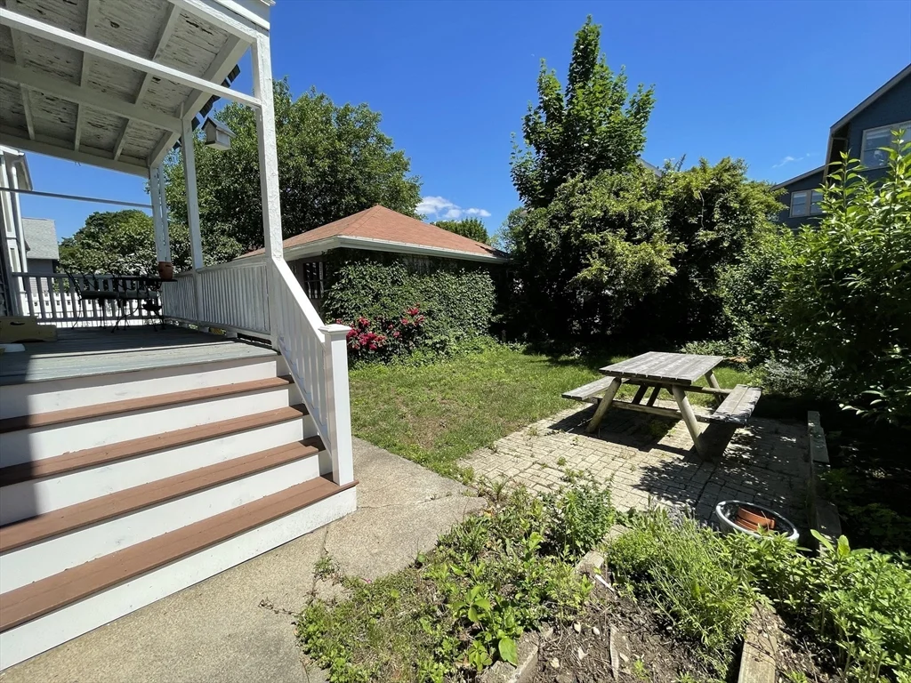 3 bed, 1 bath apartment for rent at 62 Newport St Unit 2, Arlington — photo 8 of 29